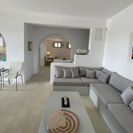 Dioni Holiday home *